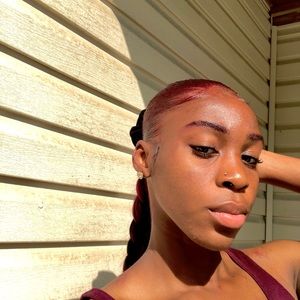 Meet your Posher, Ayoola